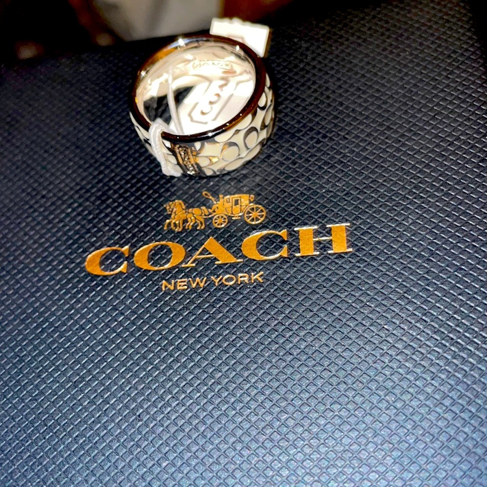 COACH MIR ENAMEL SIGNATURE RING
